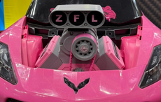 Two Styles of Cowl Hoods for Corvette C7